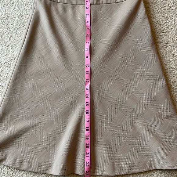 Women’s Banana Republic Tan work/ business Suit size 2 - Picture 8 of 16